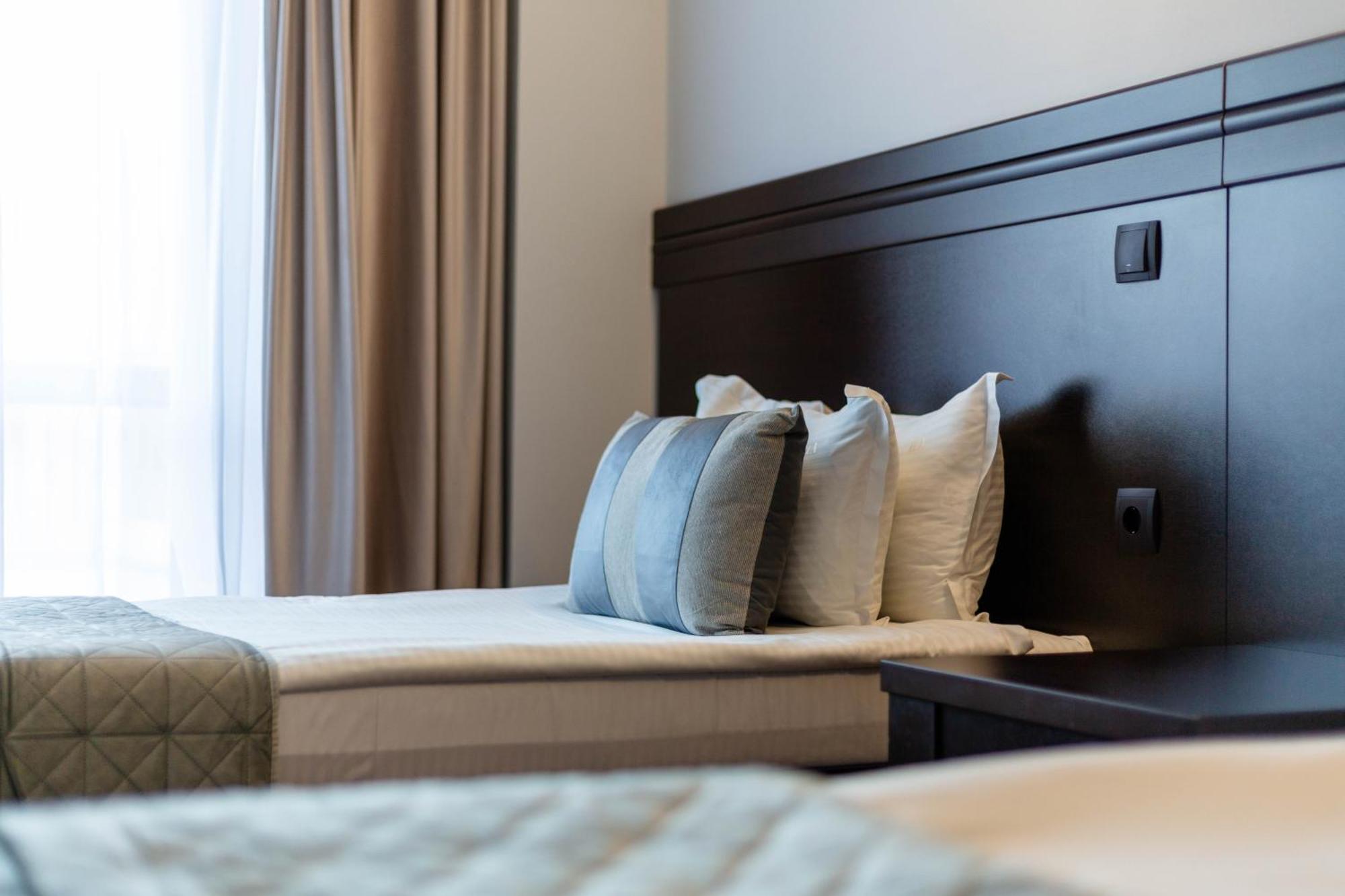 Hotel Restaurant Alesia Corunca Zewnętrze zdjęcie